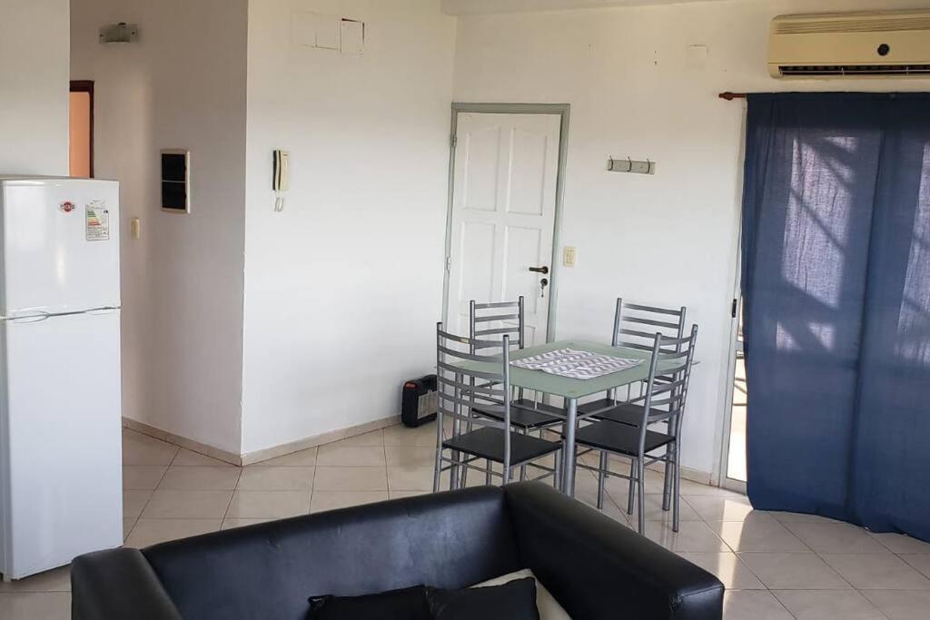Hermoso Departamento Con Vista Al Rio Y Parrilla Apartment Posadas Exterior photo