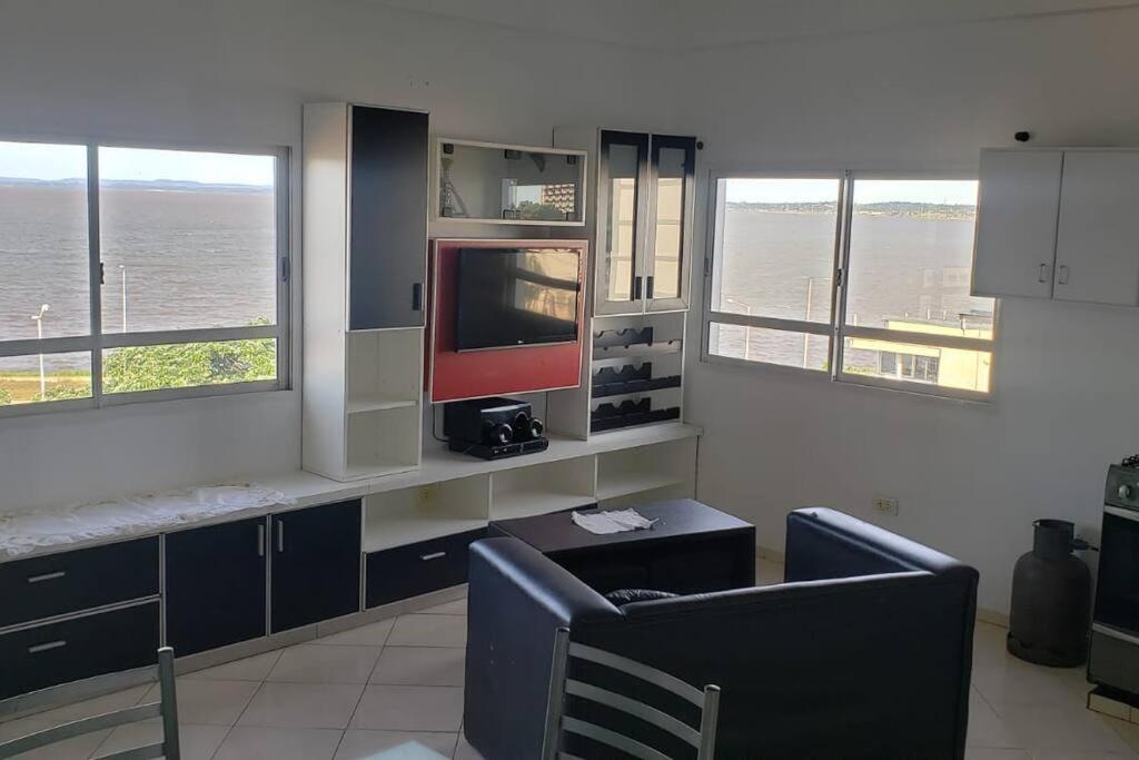 Hermoso Departamento Con Vista Al Rio Y Parrilla Apartment Posadas Exterior photo