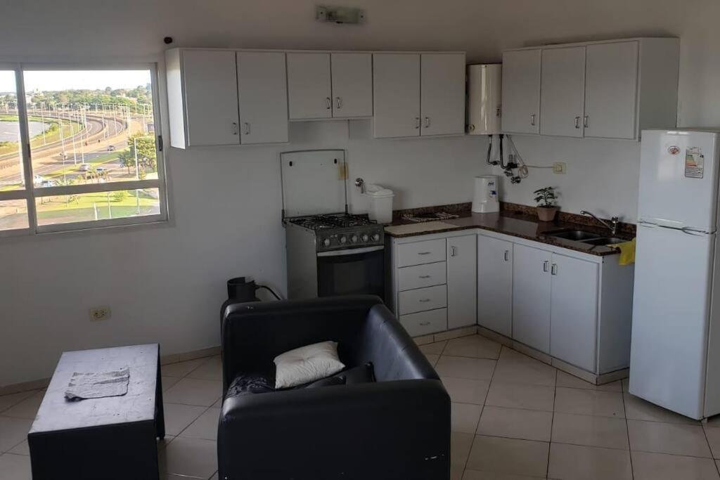 Hermoso Departamento Con Vista Al Rio Y Parrilla Apartment Posadas Exterior photo